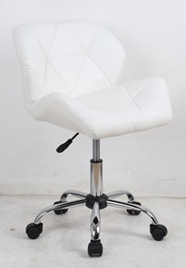 Кресло компьютерное LOOZ белый в Туле