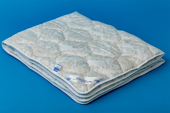 Одеяло всесезонное полутороспальное Лебединая нежность в Туле - изображение