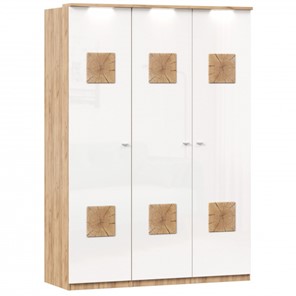 Шкаф 3х-дверный Фиджи с декоративными накладками, Дуб золотой/Белый в Туле