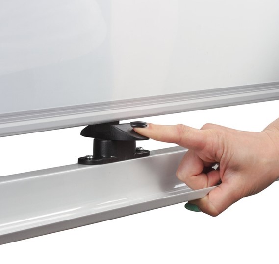 Доска магнитно-маркерная на стенде BRAUBERG Premium 100х150 см, двухсторонняя в Туле - изображение 6